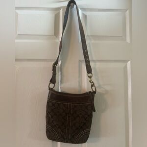 Coach vintage signature canvas crossbody bag